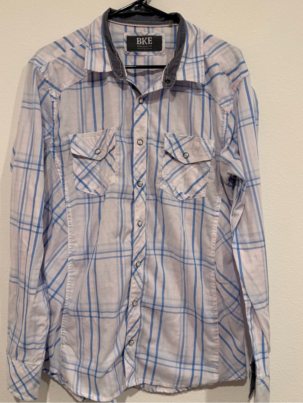 BKE Men's Blue & White Plaid Button-Down Shirt